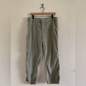 Frank & Eileen Kinsale Pants Womens Size 12 Green Cotton Flax Linen Crop Raw Hem